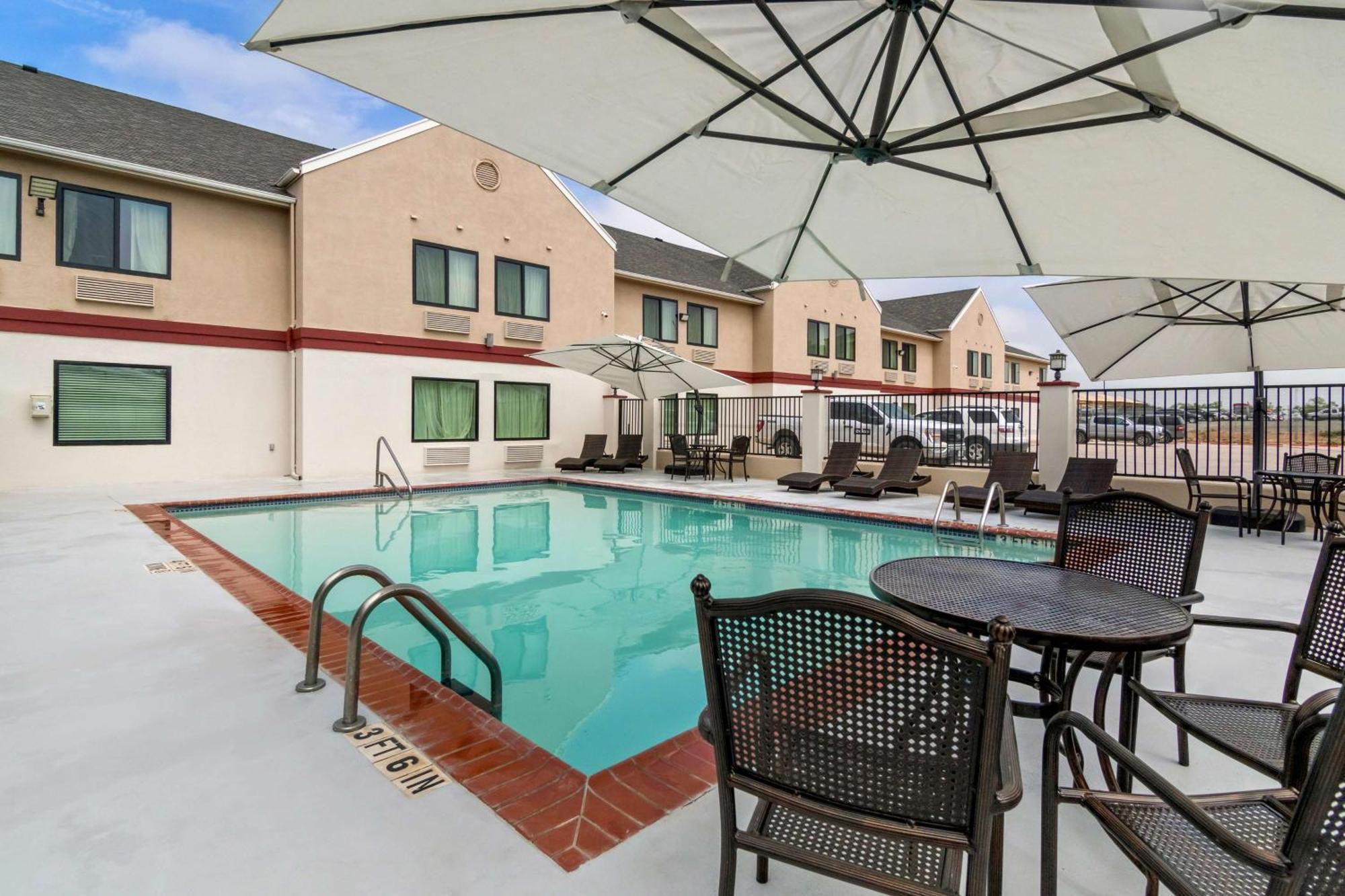 Best Western Abilene Inn And Suites Exteriör bild